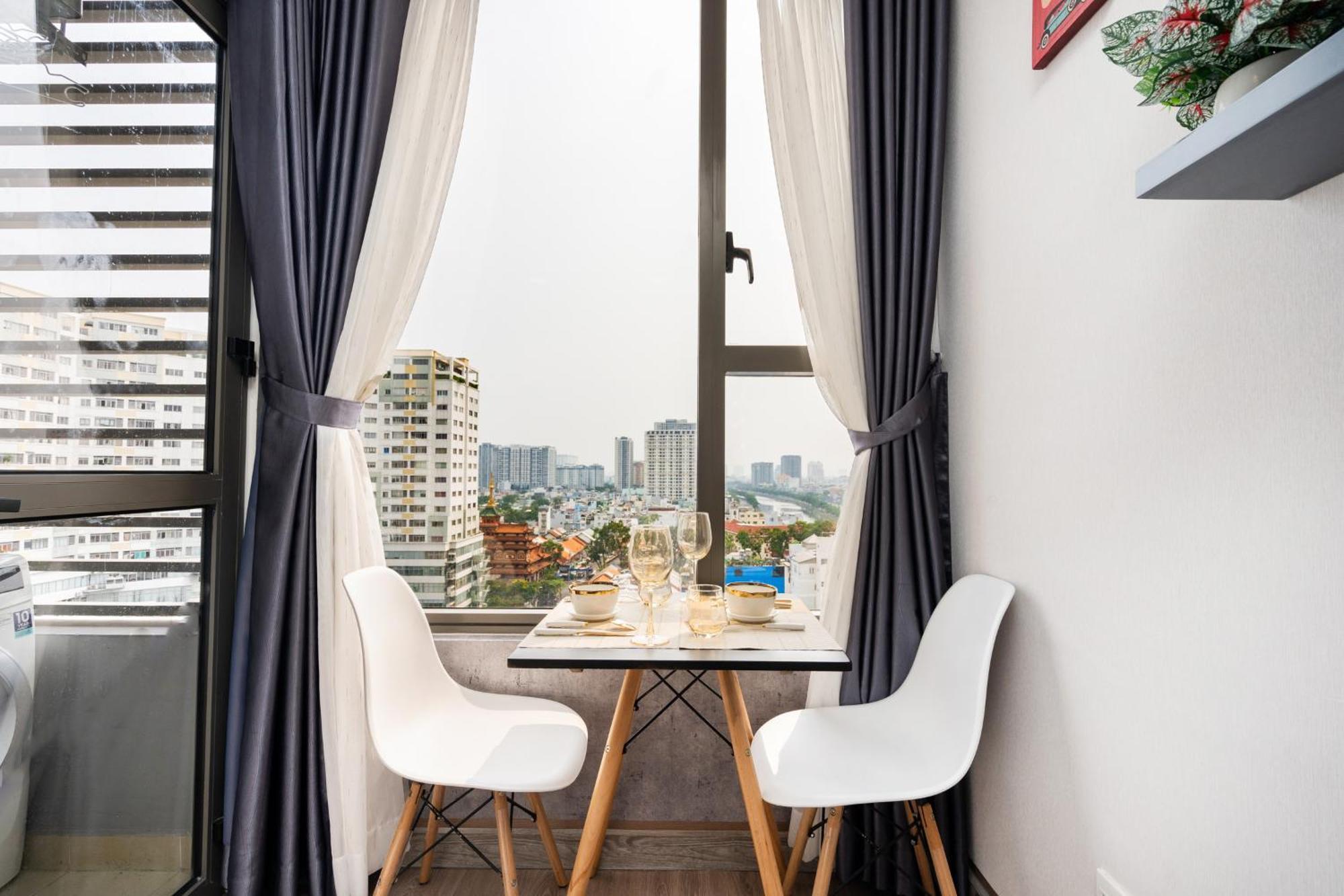 Aloha Saigon Apartment - Rivergate Residence Thành Pho Ho Chí Minh Esterno foto